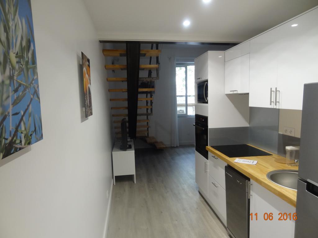 Les Demeures De Castellane Apartment Марсилия Екстериор снимка