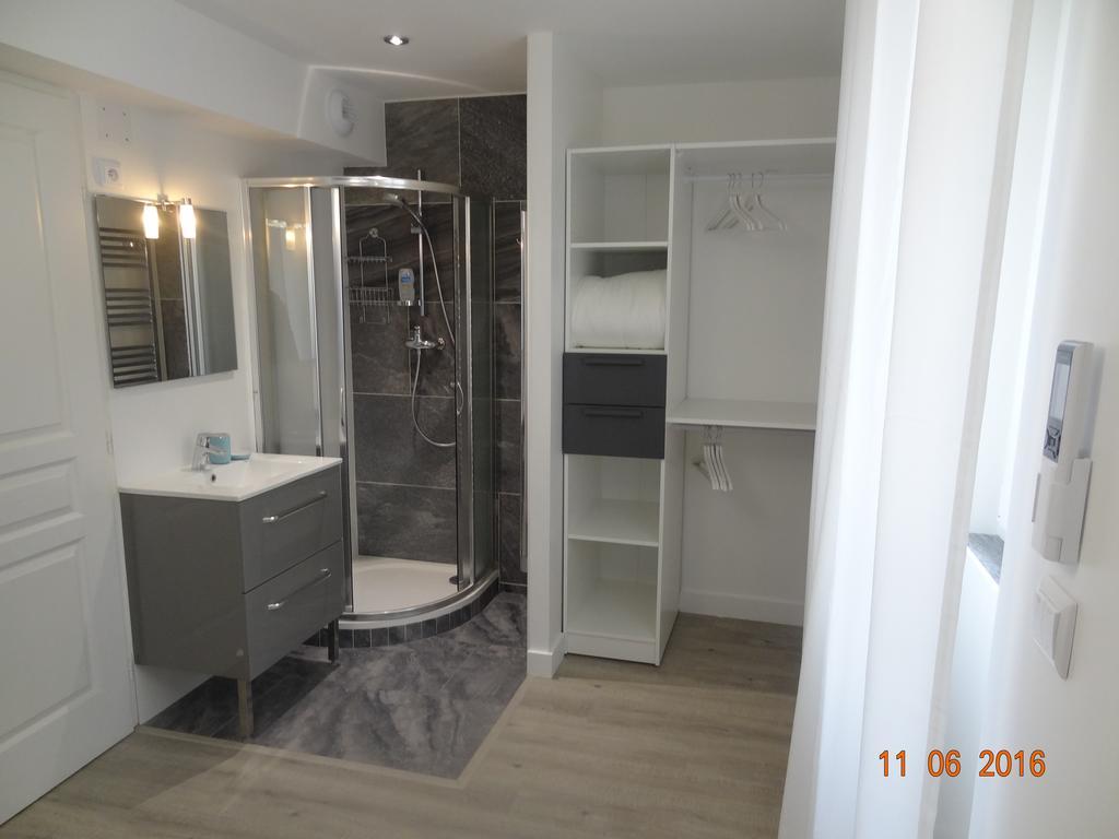 Les Demeures De Castellane Apartment Марсилия Екстериор снимка